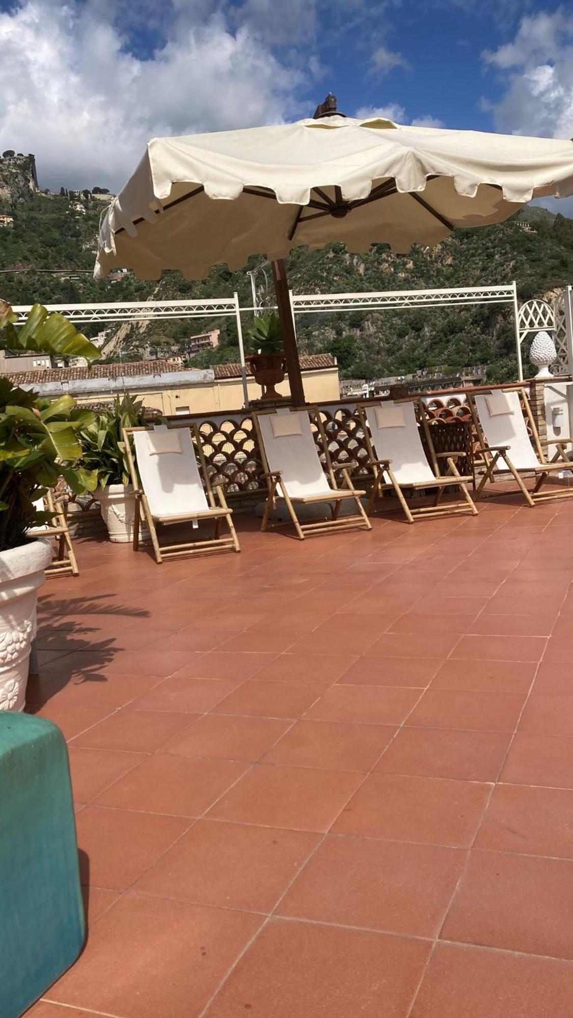 Casa Aricò&Shatulle Suites Taormina Esterno foto